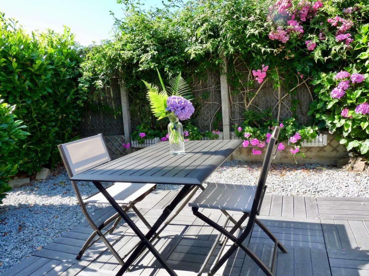 Suite A 800M De La Plage Saint-Lunaire Bagian luar foto