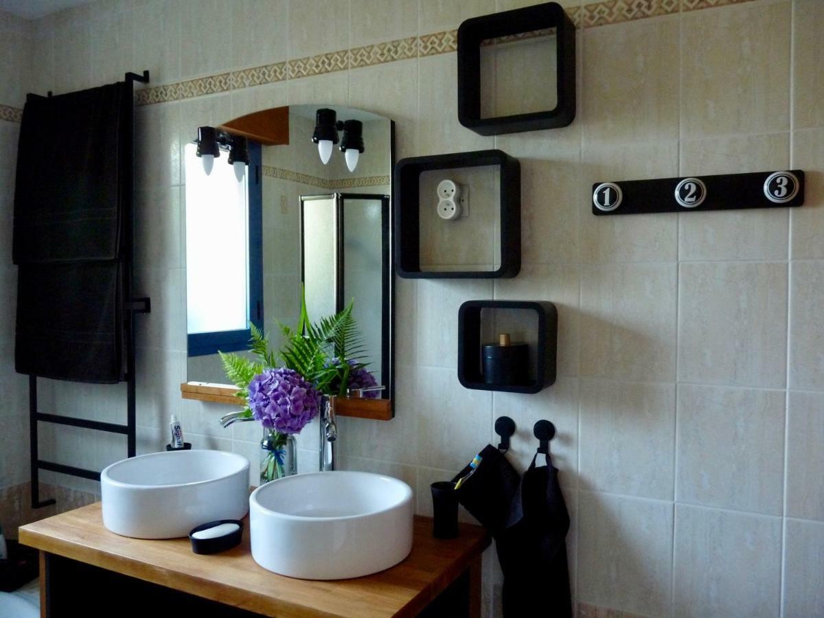 Suite A 800M De La Plage Saint-Lunaire Bagian luar foto