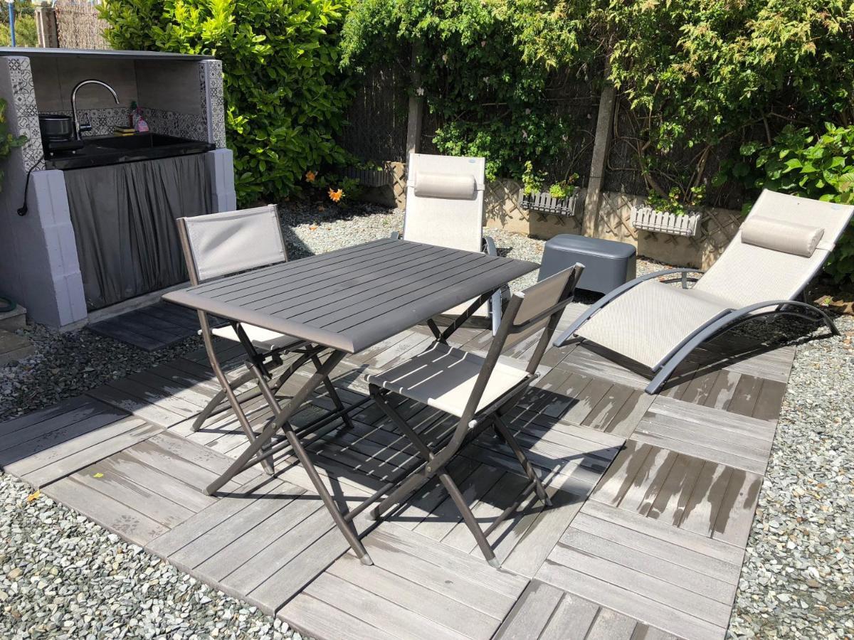 Suite A 800M De La Plage Saint-Lunaire Bagian luar foto